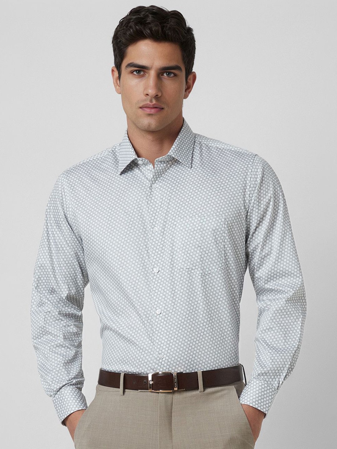 

Van Heusen Men Spread Collar Geometric Printed Cotton Formal Shirt, Grey