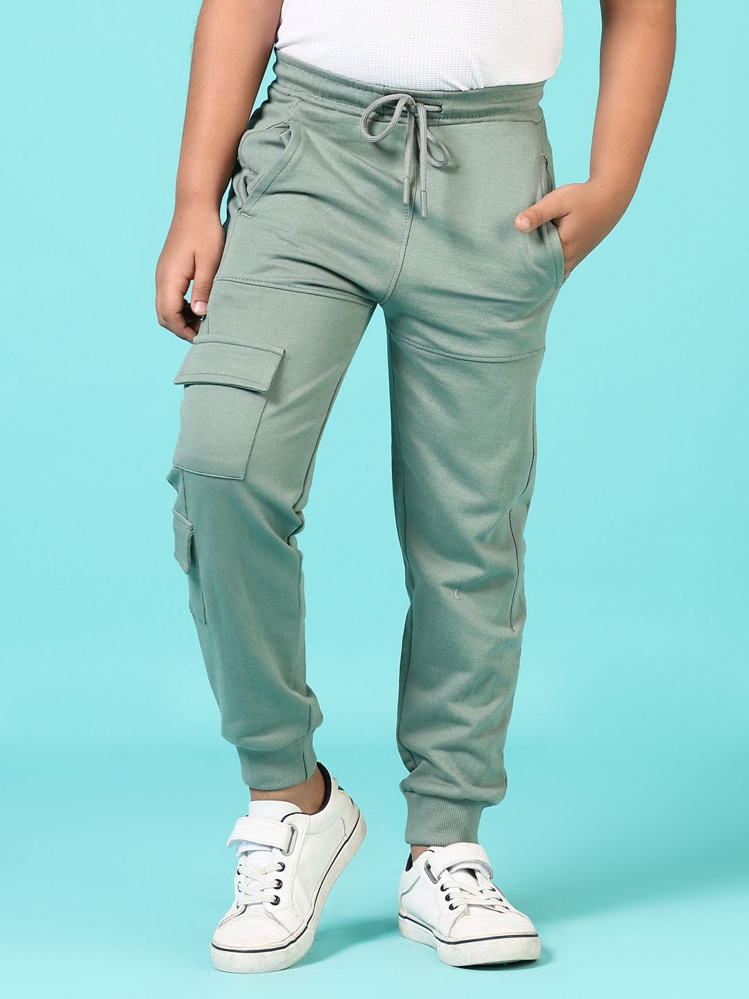 

V-Mart Boys Regular Fit Cotton Joggers, Olive