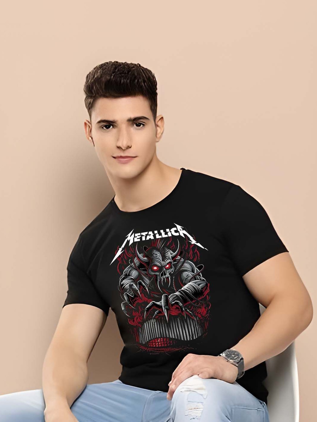 

BOWLIFESTYLE Men Graphic Printed Round Neck Cotton T-shirt, Black