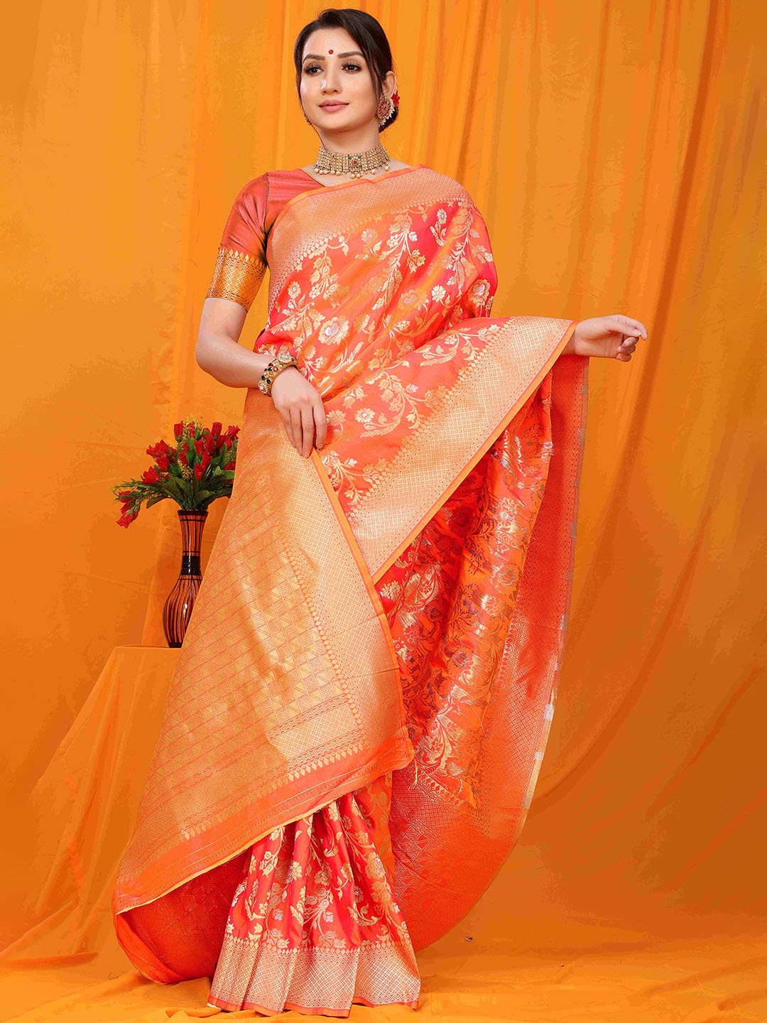 

amirat Woven Design Zari Pure Silk Banarasi Saree, Orange