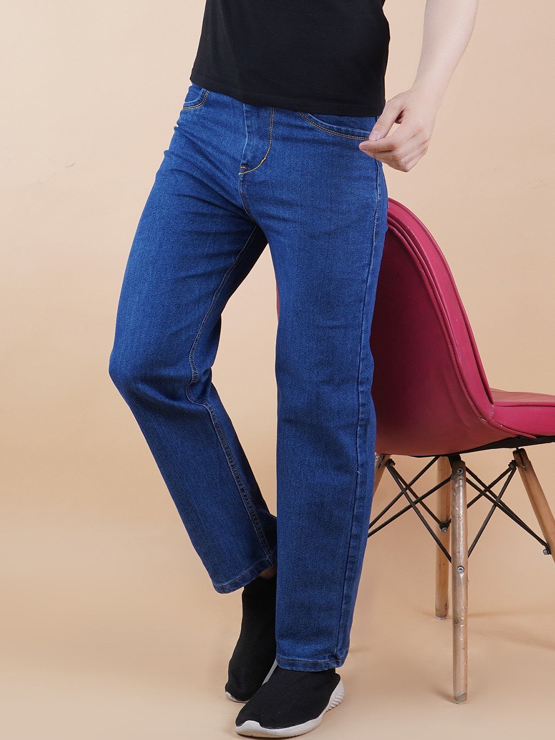 

COMFITS Men Classic Slash Knee Light Fade Jeans, Blue