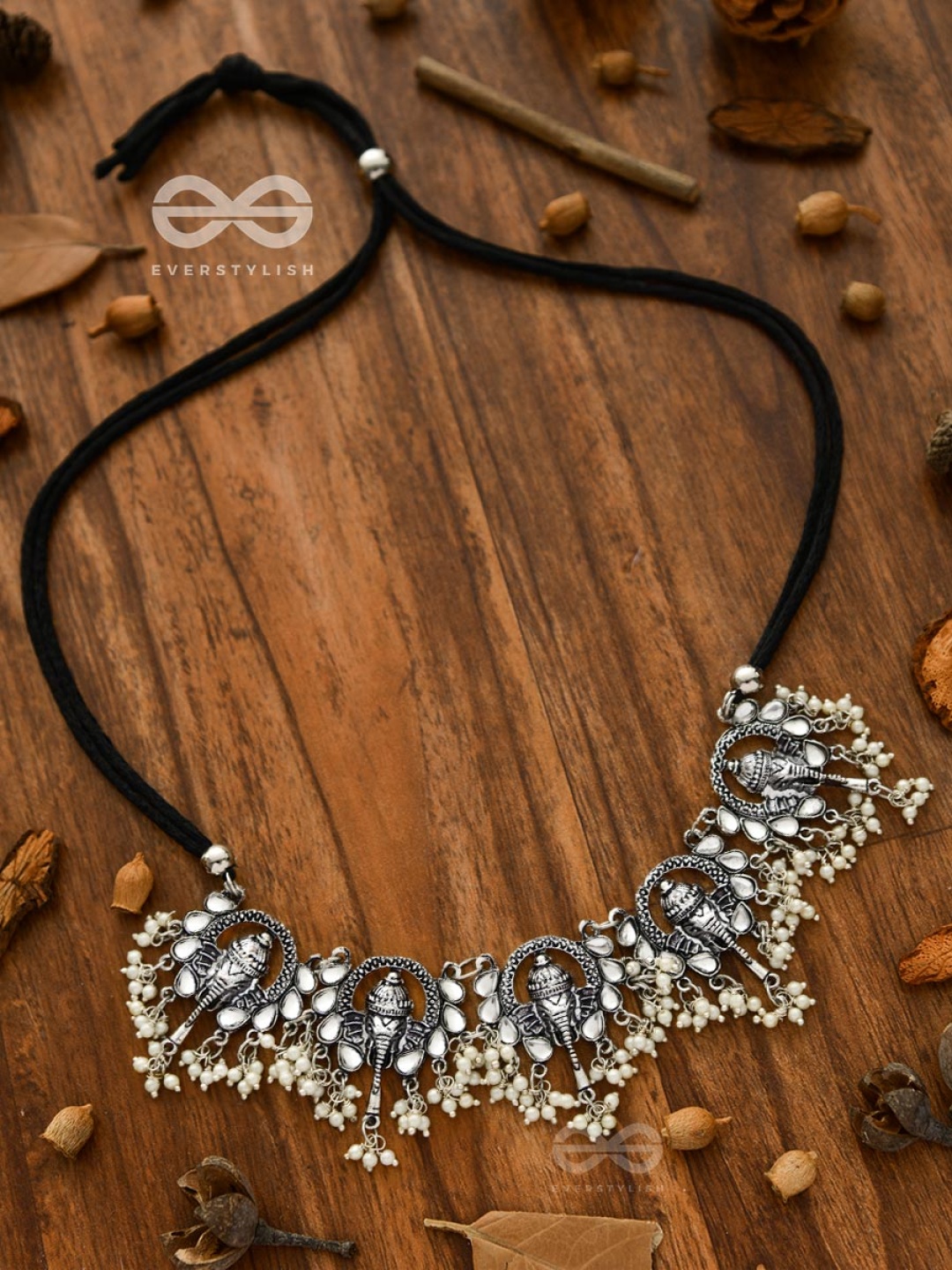

EVERSTYLISH Silver-Plated Artificial Stones Studded Ganesha Statement Necklace