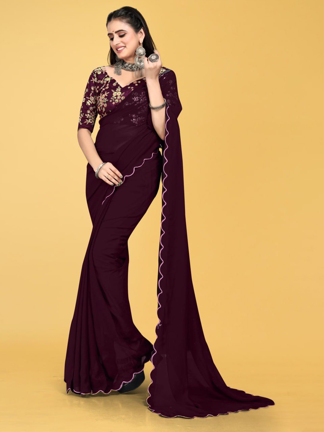

Avirat Designer Studio Sequinned Pure Chiffon Kanjeevaram Saree, Maroon