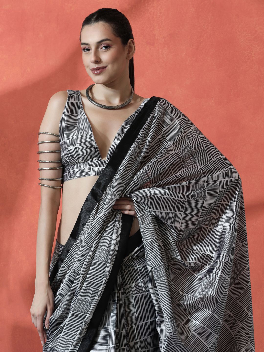 

Sangria Ready to wear Satin Abstract Digital Printed Saree, Grey