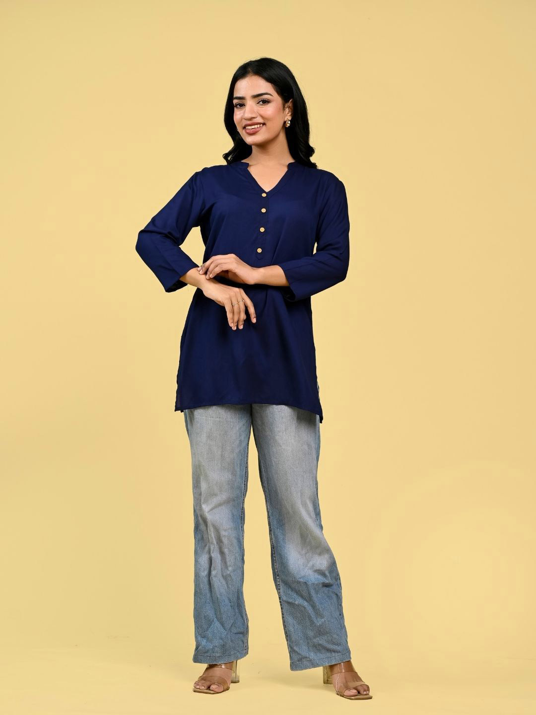 

RAAKA Mandarin Collar Kurti, Navy blue