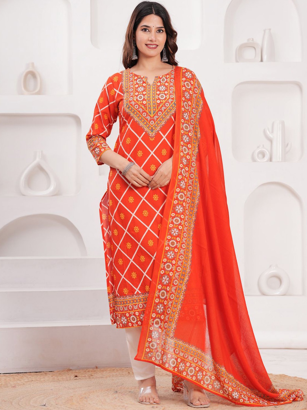 

Sarai Women Orange Printed Cotton Kurta with Dupatta