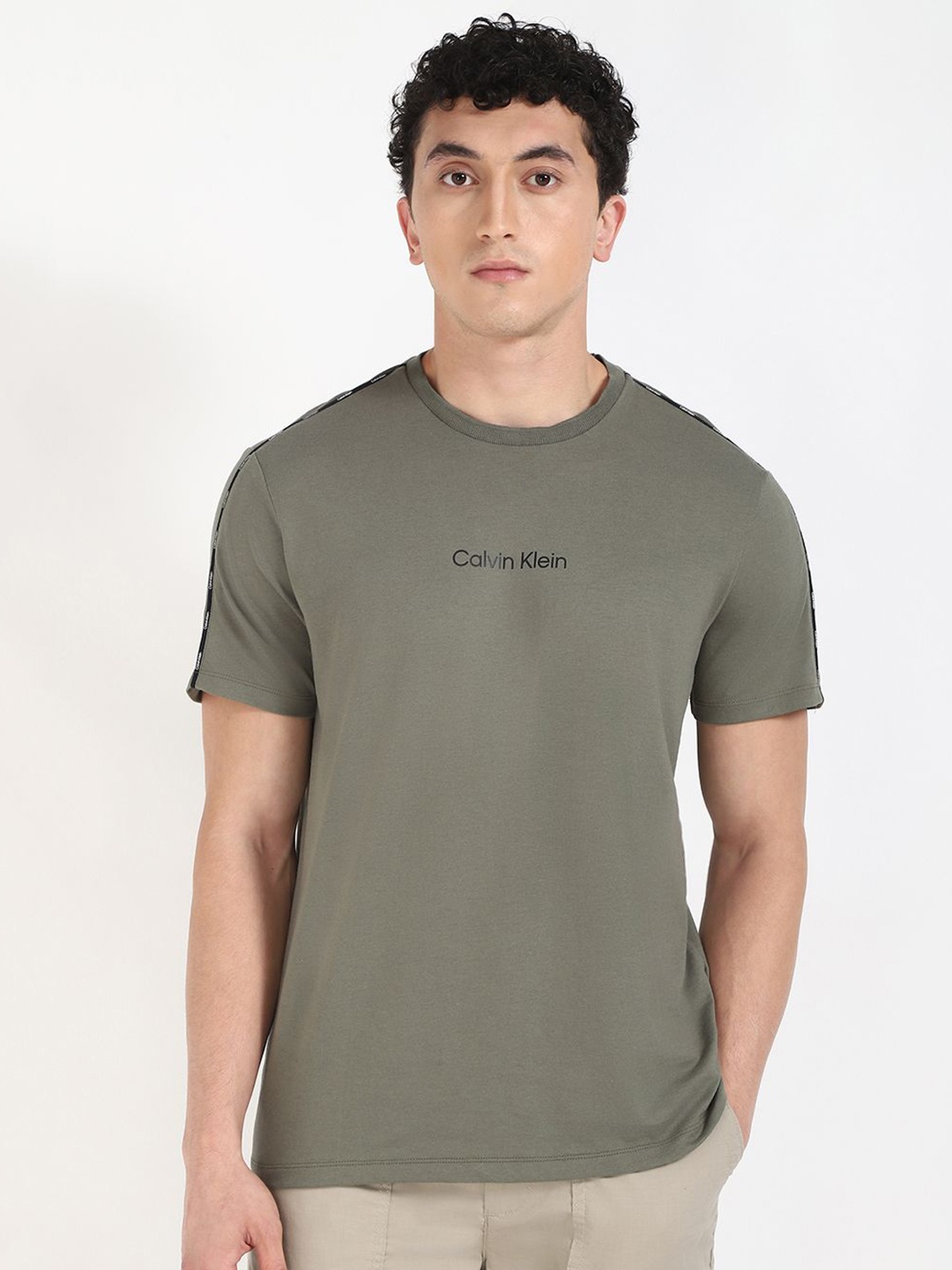 

Calvin Klein Jeans Men T-shirt, Green