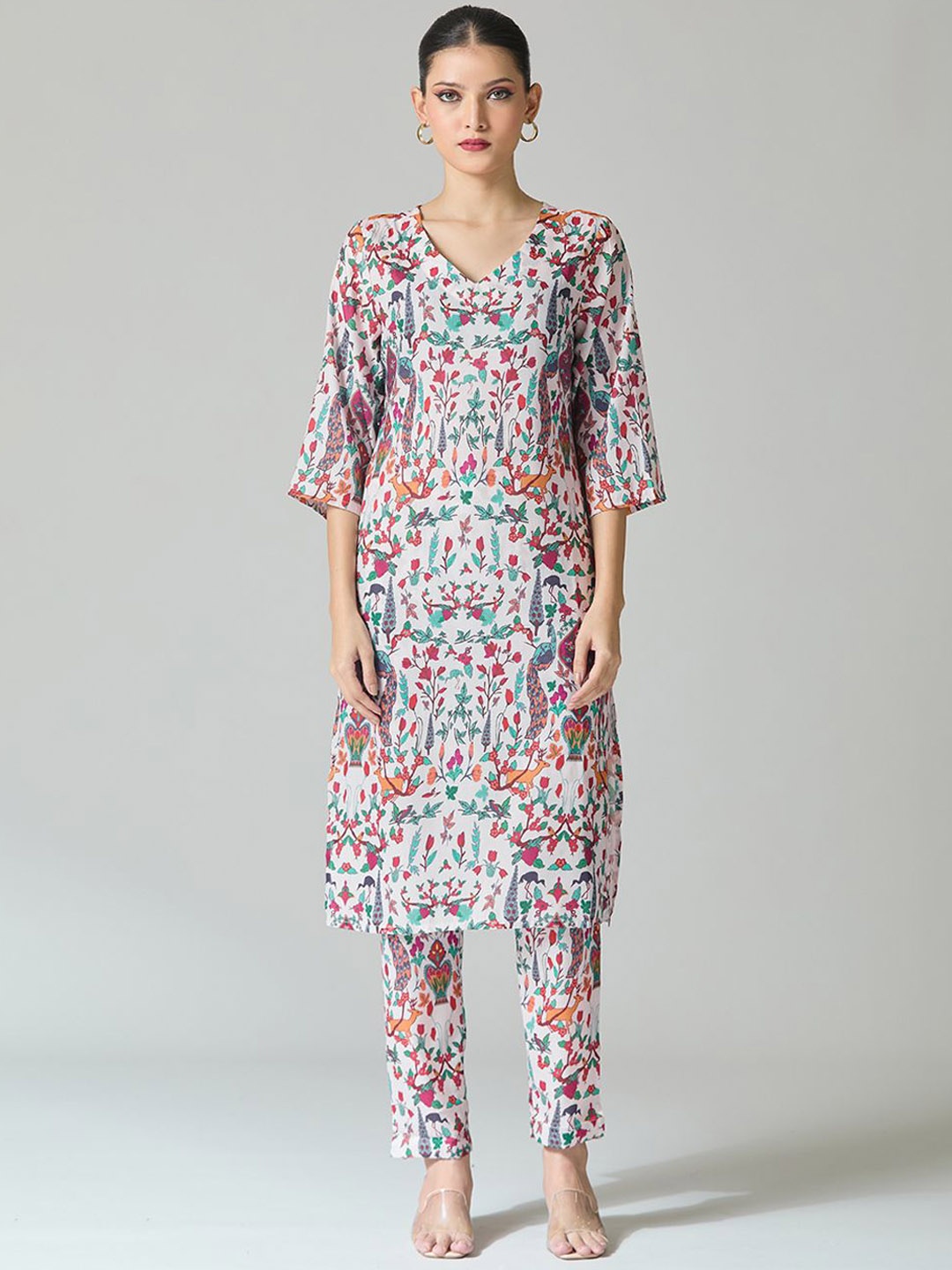 

Samyukta Singhania Floral Printed V Neck Straight Pure Cotton Kurta With Trousers, White