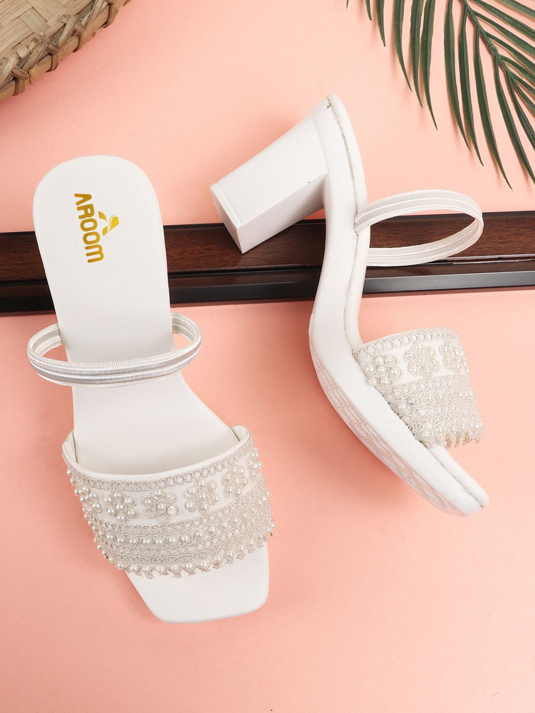 

AROOM Women Embellished Open Toe Block Heel Sandals, White
