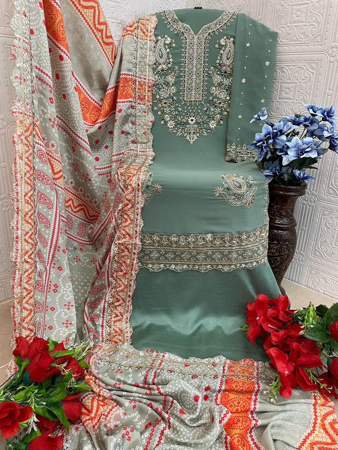 

ANAMSA Ethnic Motifs Zari Embroidered Semi-Stitched Dress Material, Green