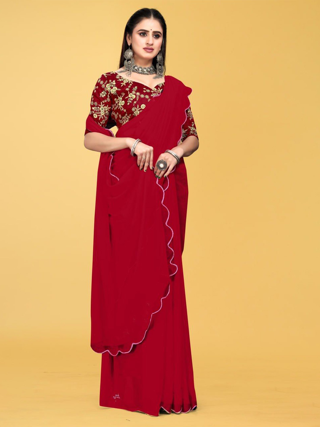 

Avirat Designer Studio Sequinned Pure Chiffon Kanjeevaram Saree, Red