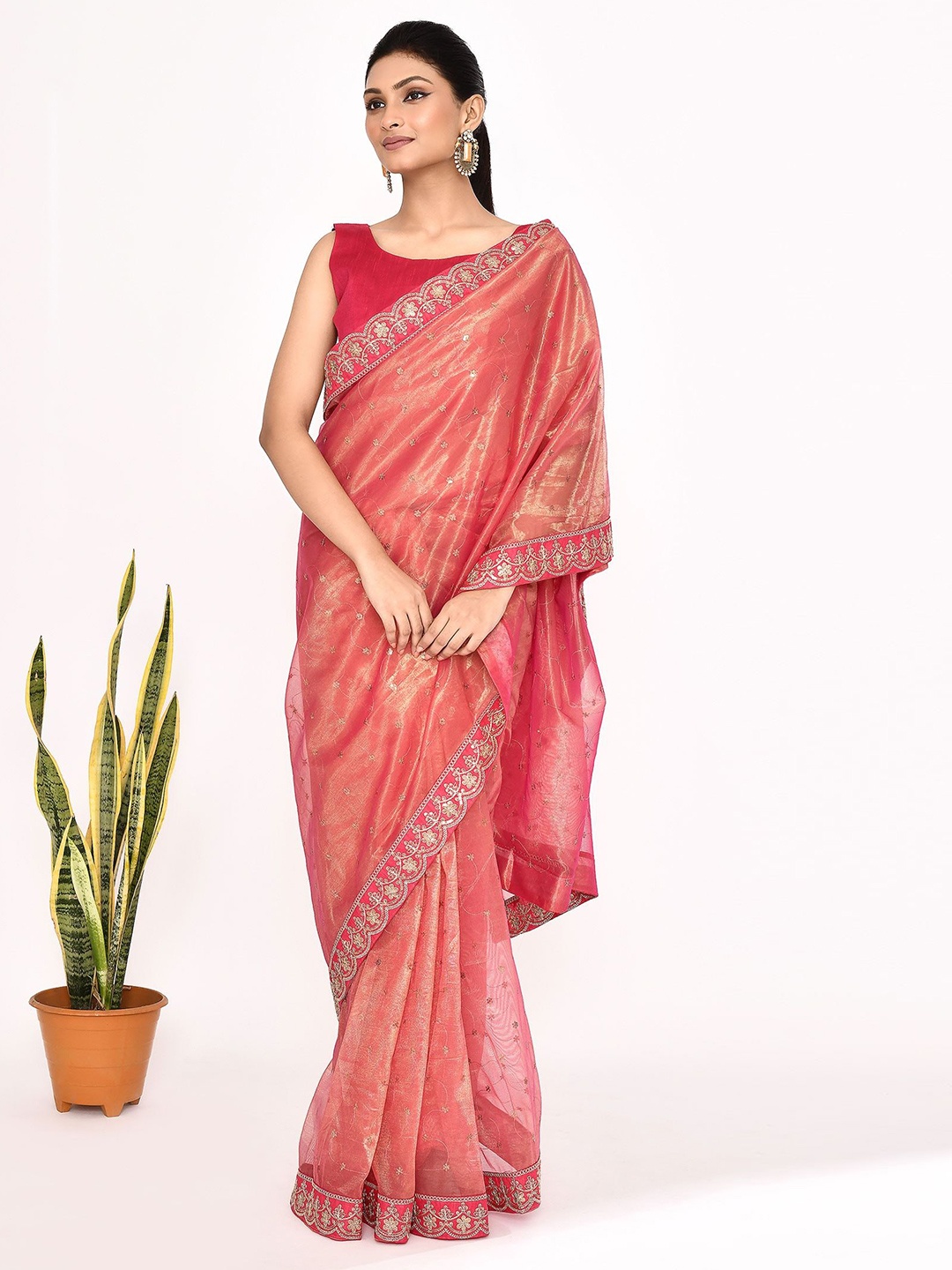 

Manu Designer Floral Embroidered Organza Saree, Pink