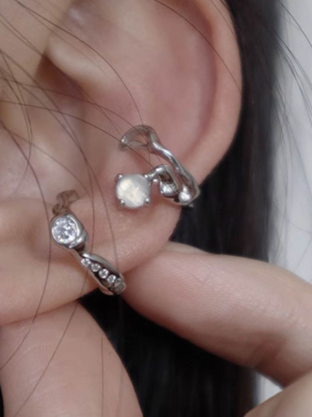 

StyleCast Silver-Toned Contemporary Shaped Ear Cuffs