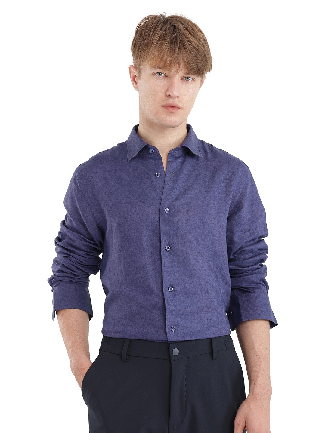 

RARE RABBIT Men Comfort Fit Spread Collar Solid Formal Shirt, Navy blue