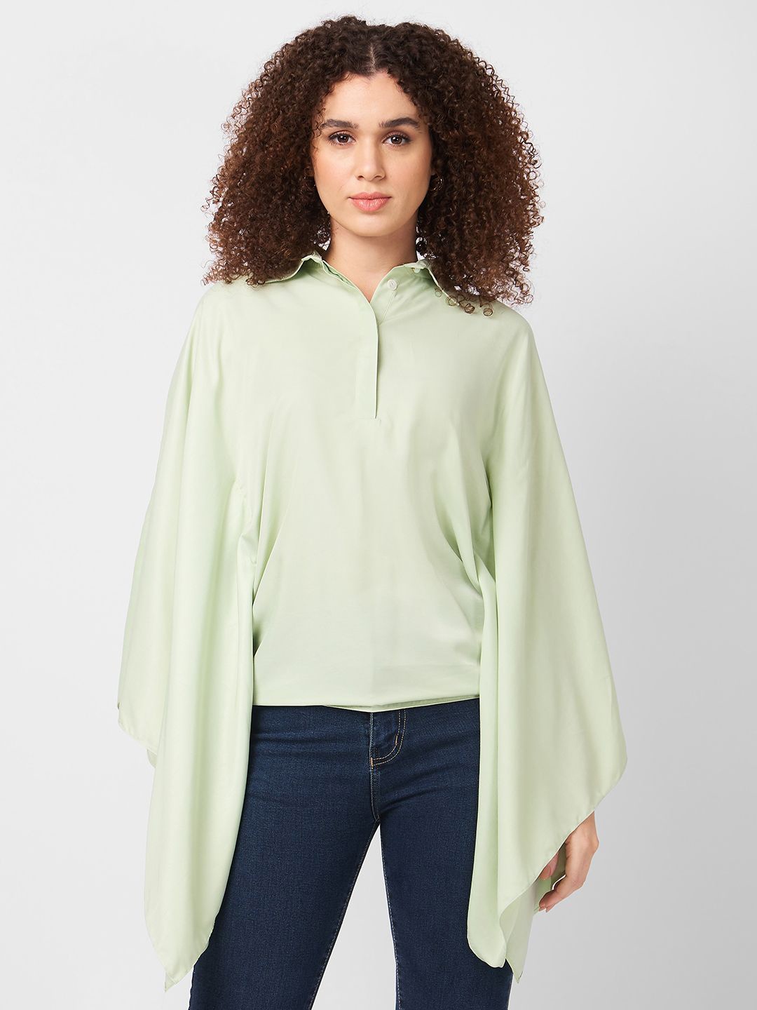 

Iti Mandarin Collar Flared Sleeve Kaftan Top, Green