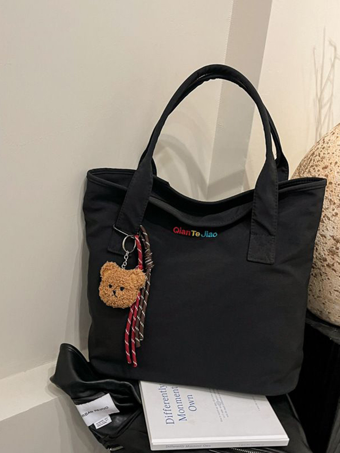

StyleCast Women Solid Shopper Tote Bag, Black