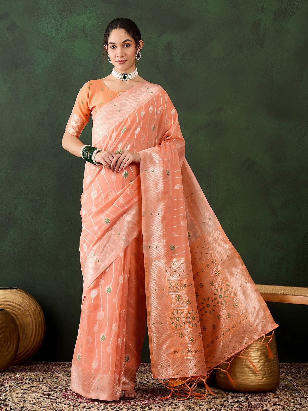 

KALINI Woven Design Zari Banarasi Saree, Orange
