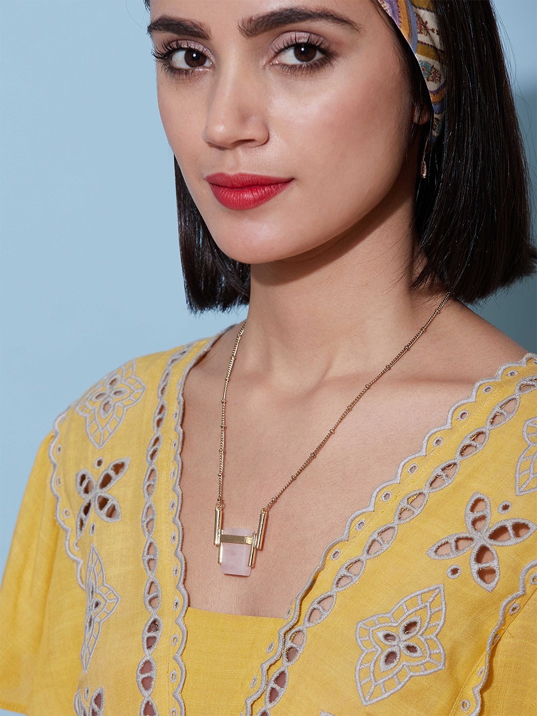 

Rhea Artemis Gold-Plated Rose Quartz Studded Minimal Necklace