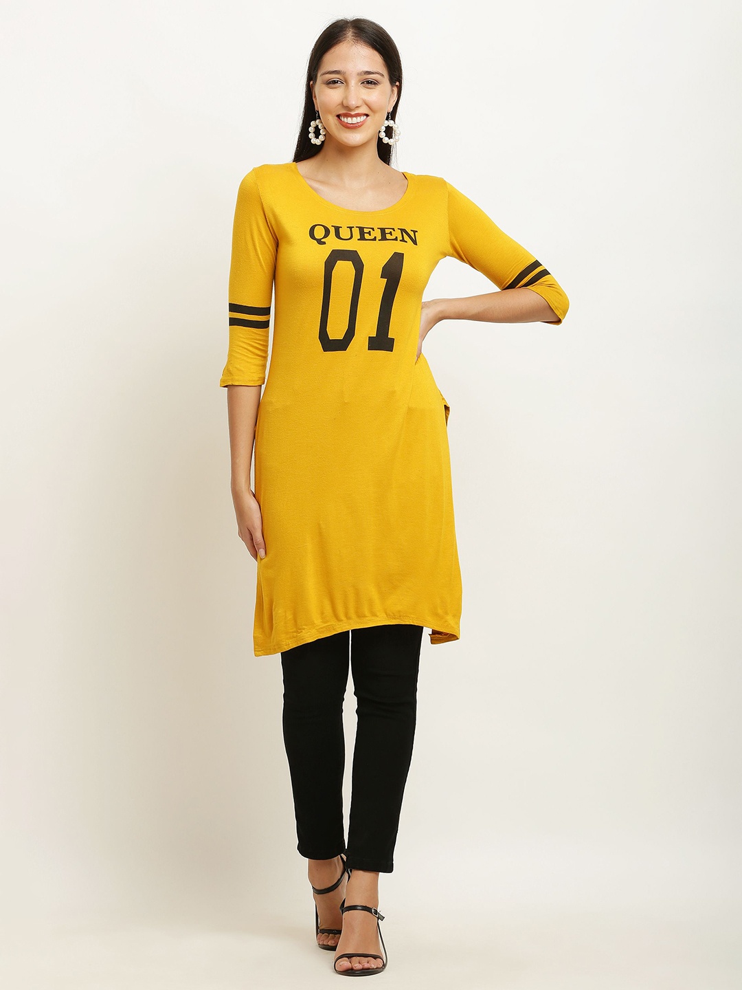 

Purser Quirky Printed Round Neck Cotton Straight Kurta, Yellow