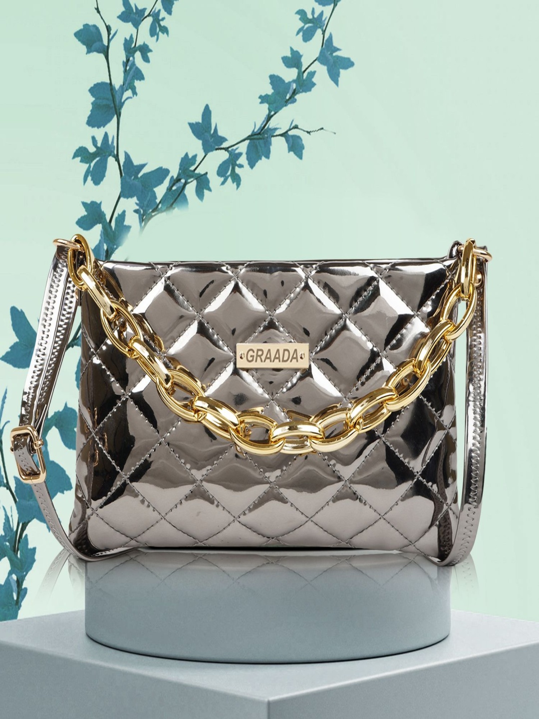 

GRAADA Women Solid Structured Leather Handheld Bag, Grey
