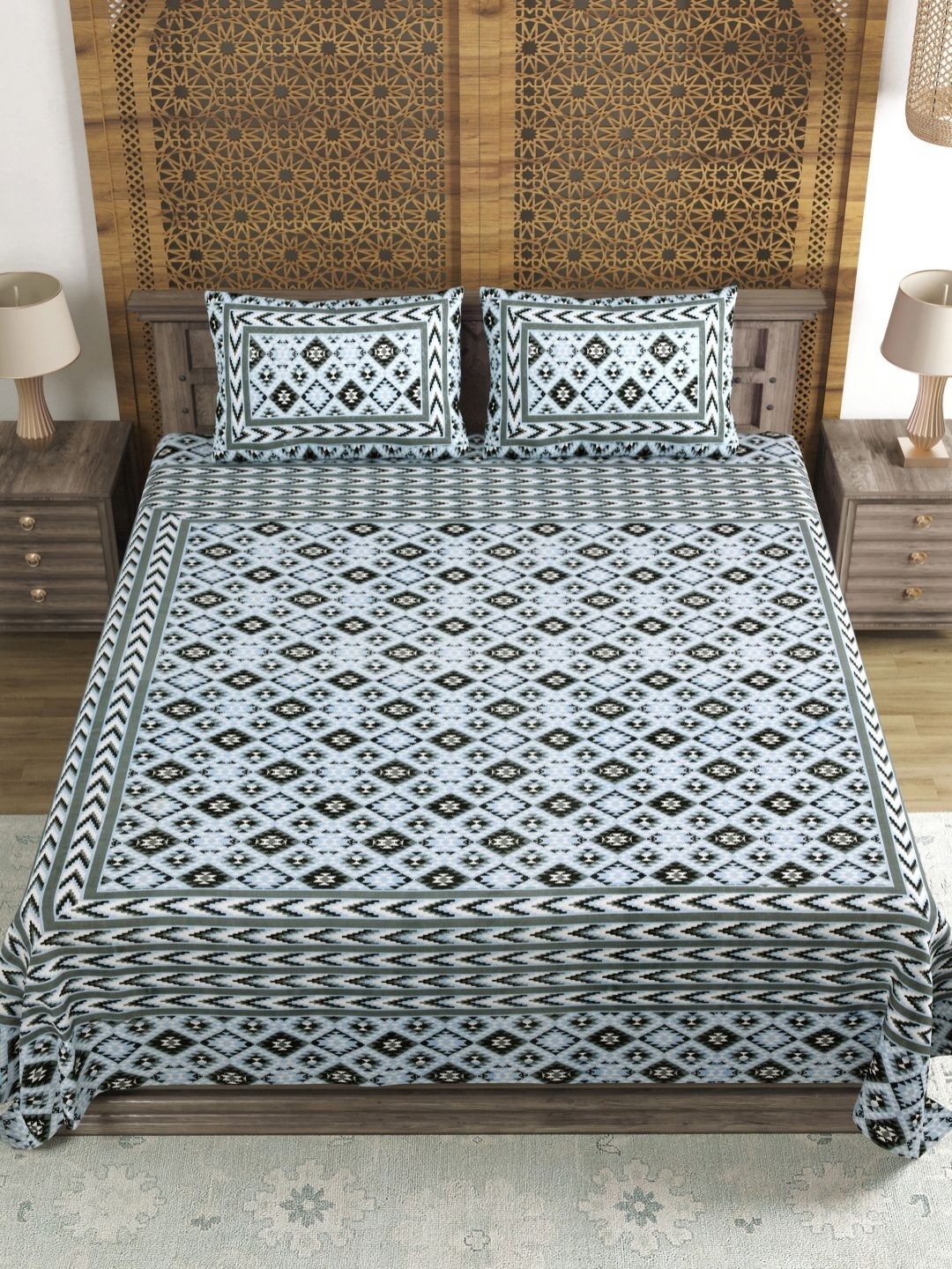 

Myntra Elegant Homes Blue Printed 120 TC Cotton King Bedsheet Set 2.18 m x 2.64 m