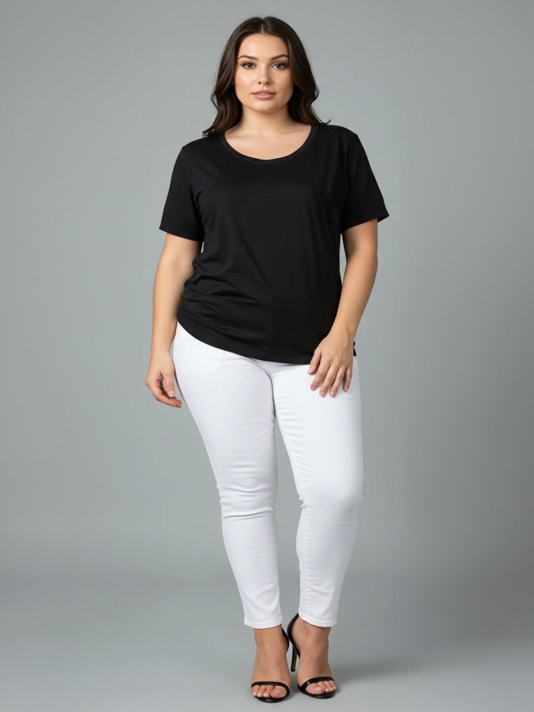 

Trendyol Women Pockets T-shirt, Na