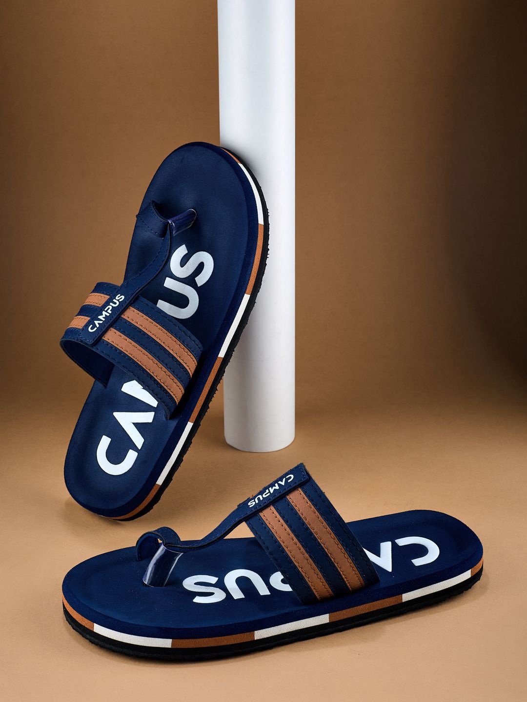 

Campus Men Printed Rubber Thong Flip-Flops, Navy blue