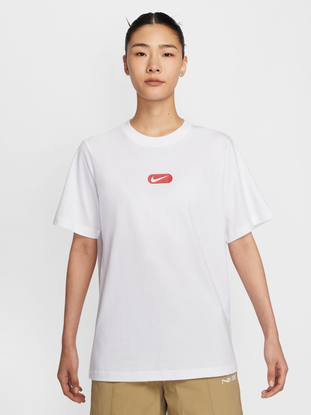 

Nike Sportswear Club Women Short-Sleeve T-Shirt, White