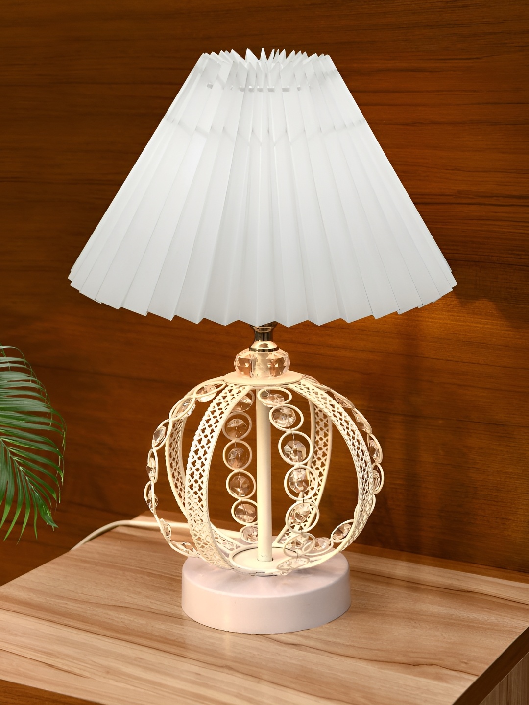 

Homesake White & Gold-Toned Textured Frustum Shaped Table Lamp