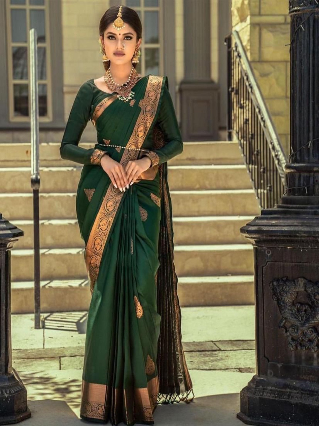 

Manu Designer Embellished Zari Saree, Green