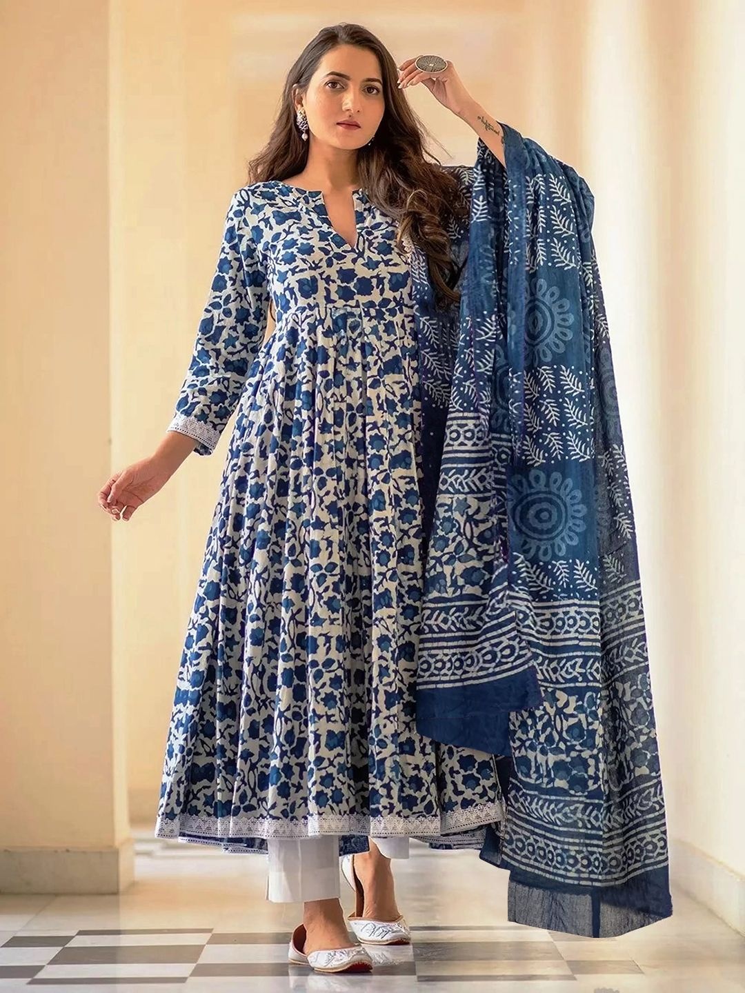 

Moda Rapido Floral Printed Notch Neck Anarkali Kurta With Trouser And Dupatta, Navy blue