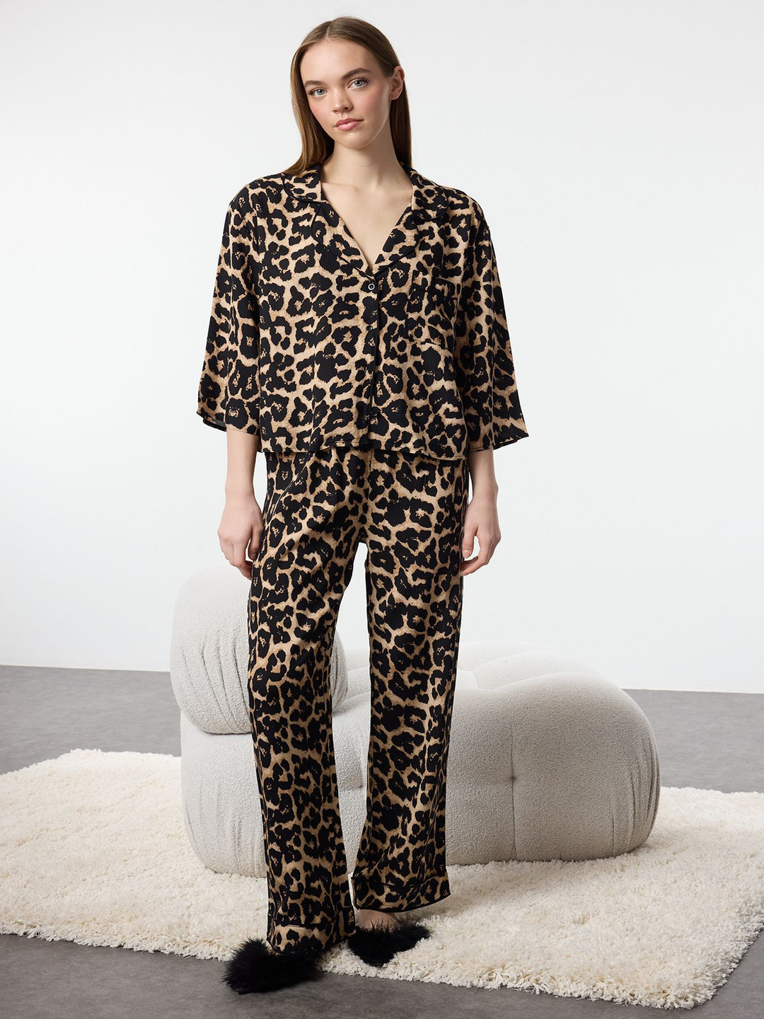

Trendyol Women Printed Night suit, Black