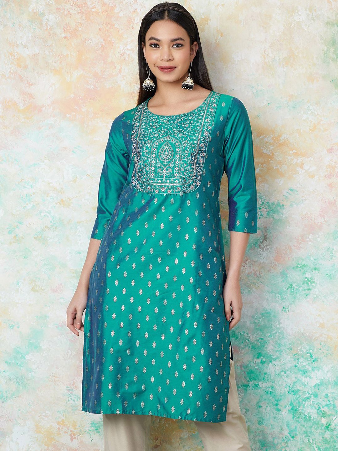 

Melange by Lifestyle Zari Floral Embroidered Round Neck Straight Kurta, Teal