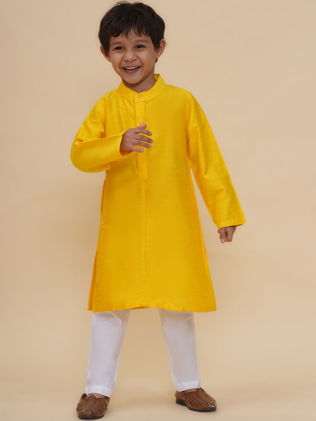 

Sethukrishna Boys Band Collar Straight Kurta, Yellow
