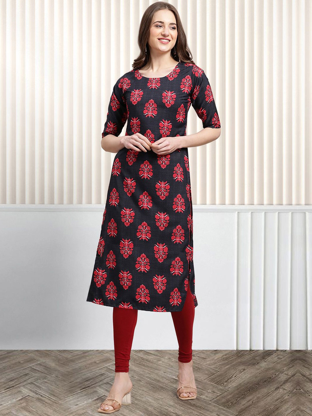 

Moda Rapido Floral Printed Round Neck Straight Kurta, Black