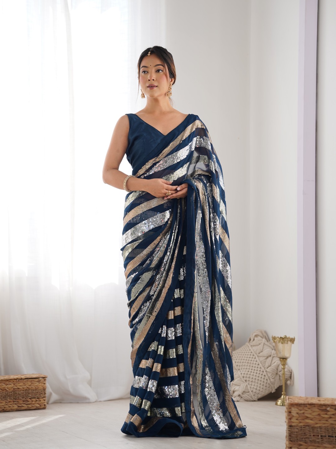 

Manu Designer Embellished Sequinned Pure Georgette Saree, Blue