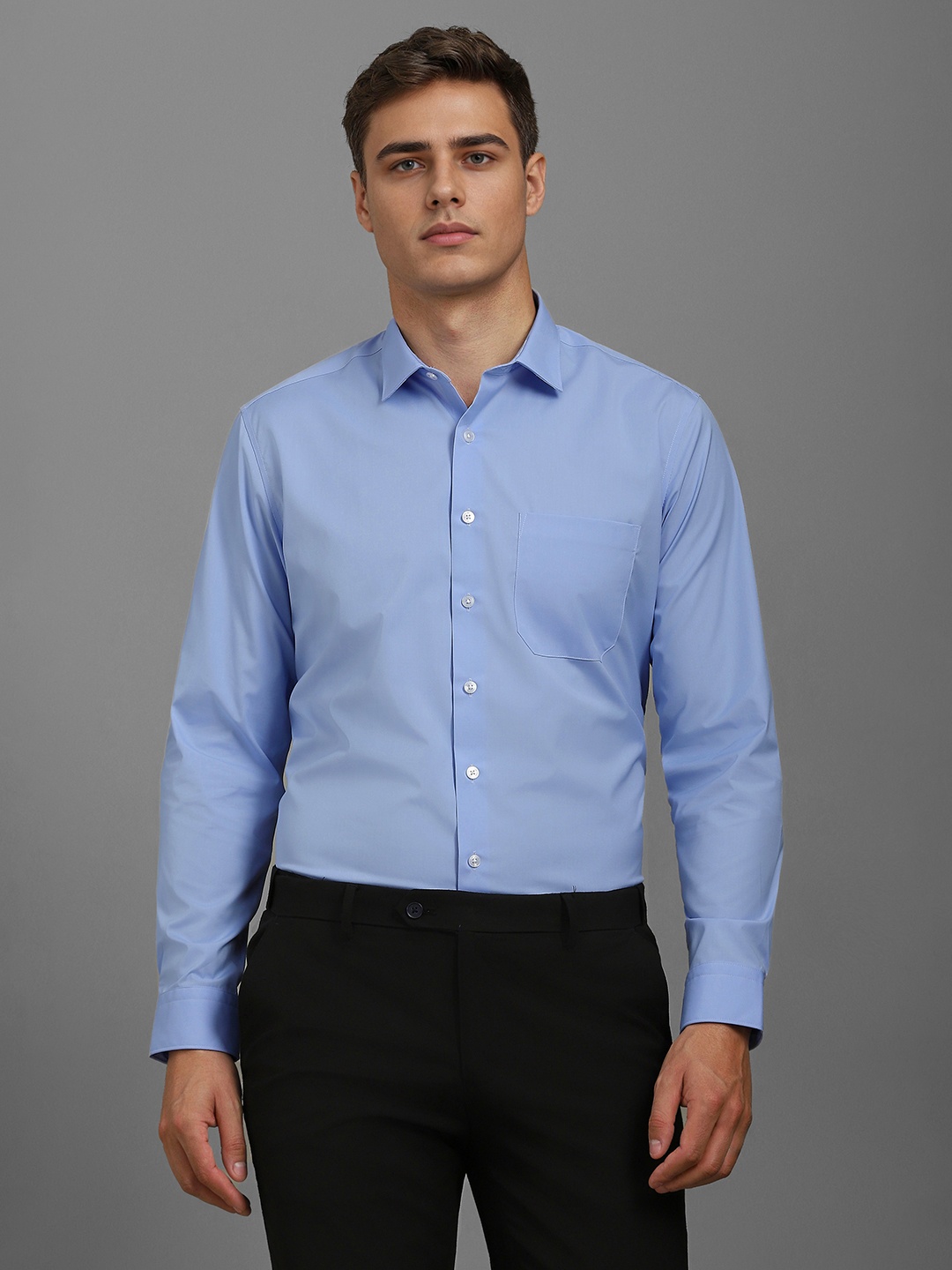 

Louis Philippe Men Slim Fit Spread Collar Solid Cotton Formal Shirt, Blue
