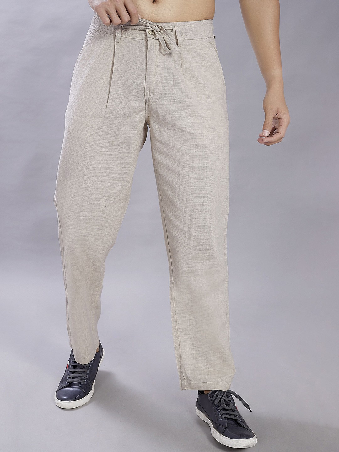 

DIVISIVE Men Relaxed Easy Wash Pleated Trousers, Beige