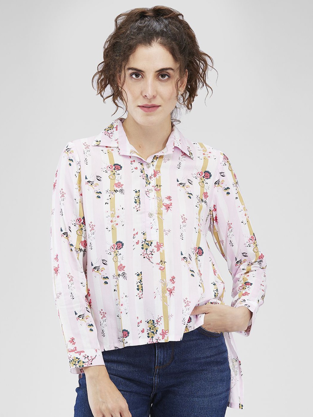 

Iti Women Spread Collar Floral Printed Casual Shirt, White