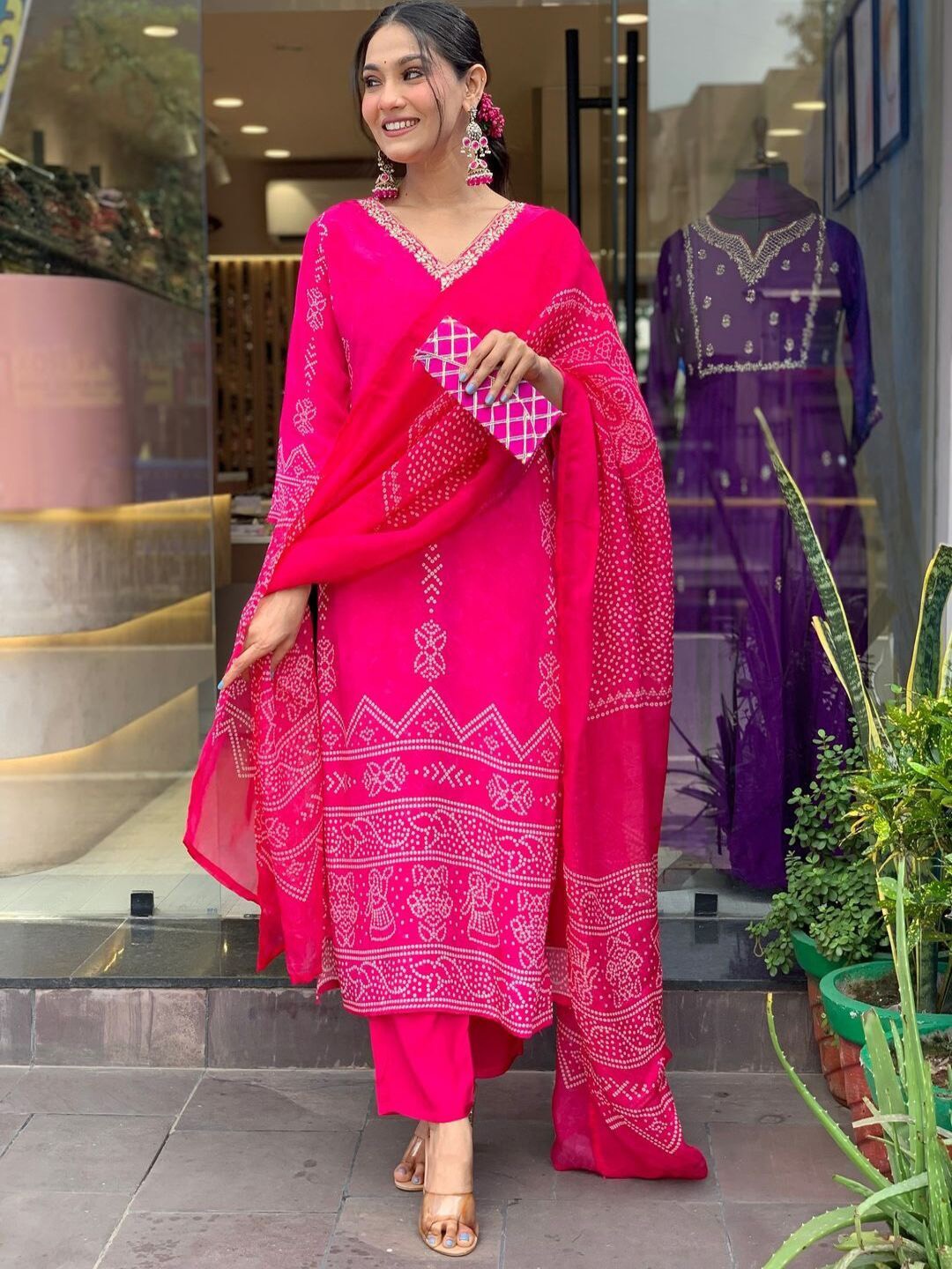 

SHIJILA Bandhani Printed V-Neck Sequinned Straight Kurta With Trousers And Dupatta, Pink