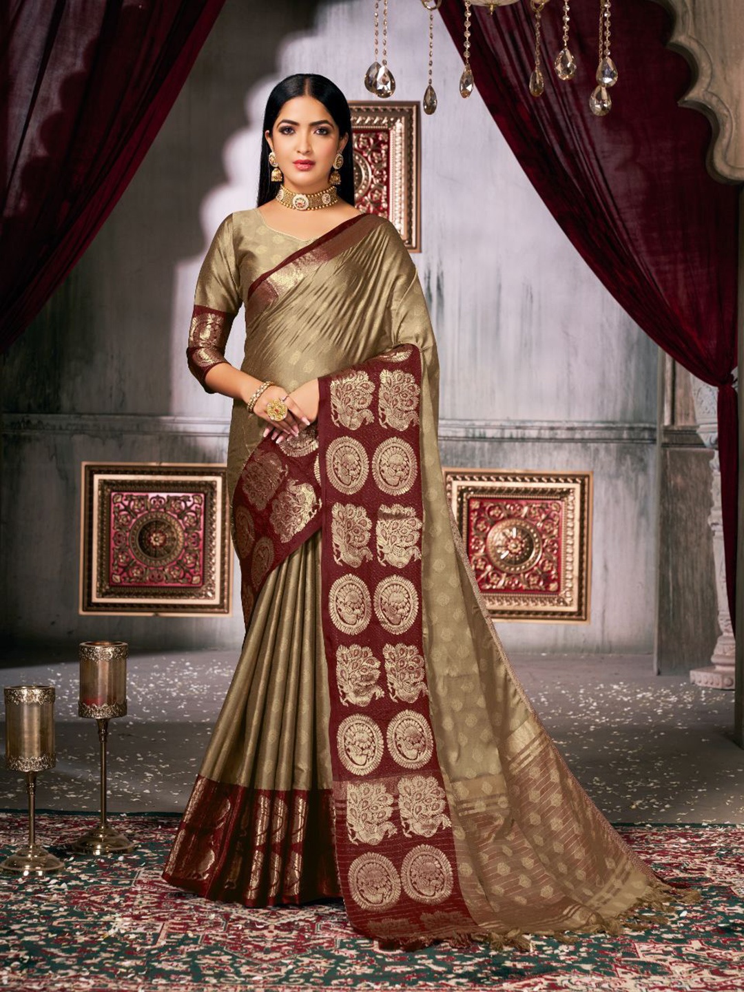 

Taslar Woven Design Zari Pure Silk Banarasi Saree, Cream