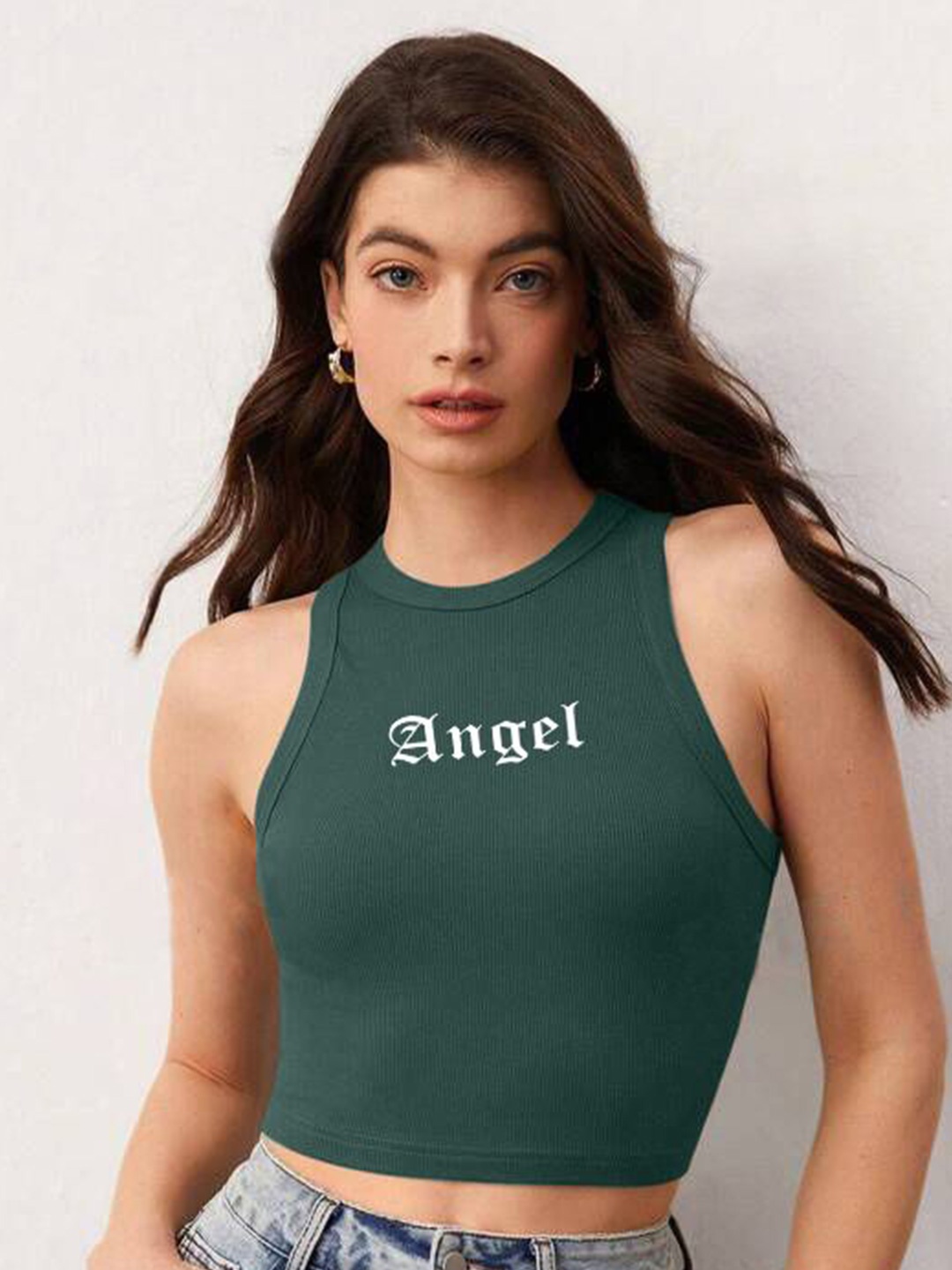 

The Roadster Lifestyle Co Printed Sleeveless Stretchable Crop Top, Green