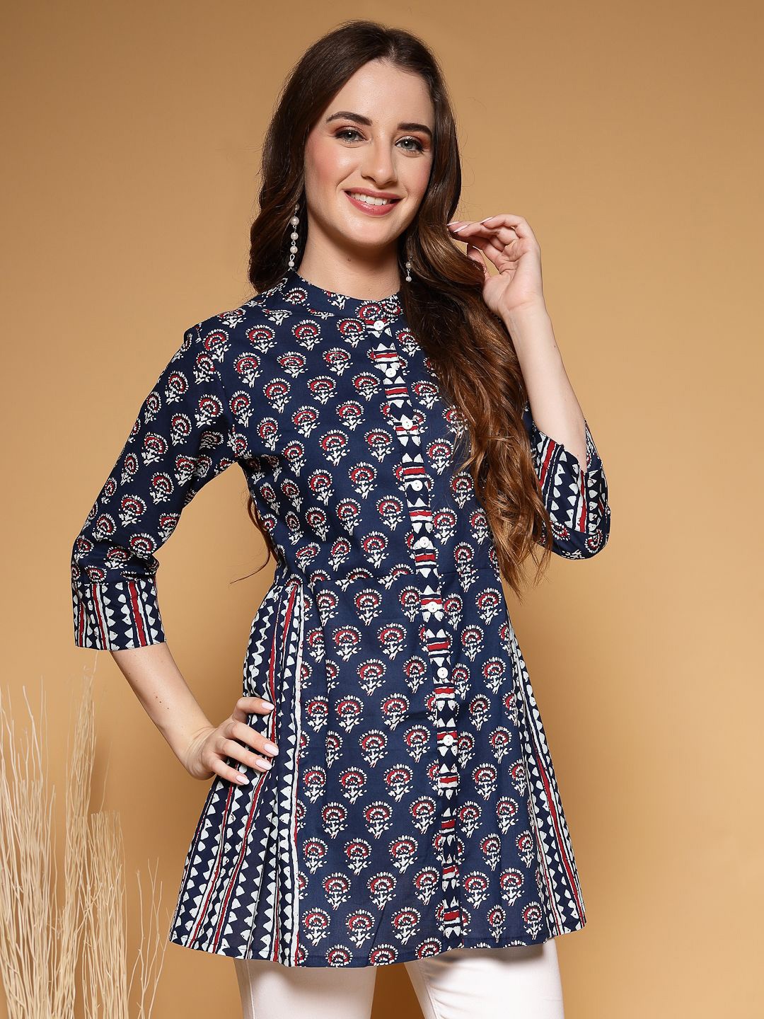 

SUBAGI FASHION Women Floral Printed Pure Cotton A-Line Kurti, Blue