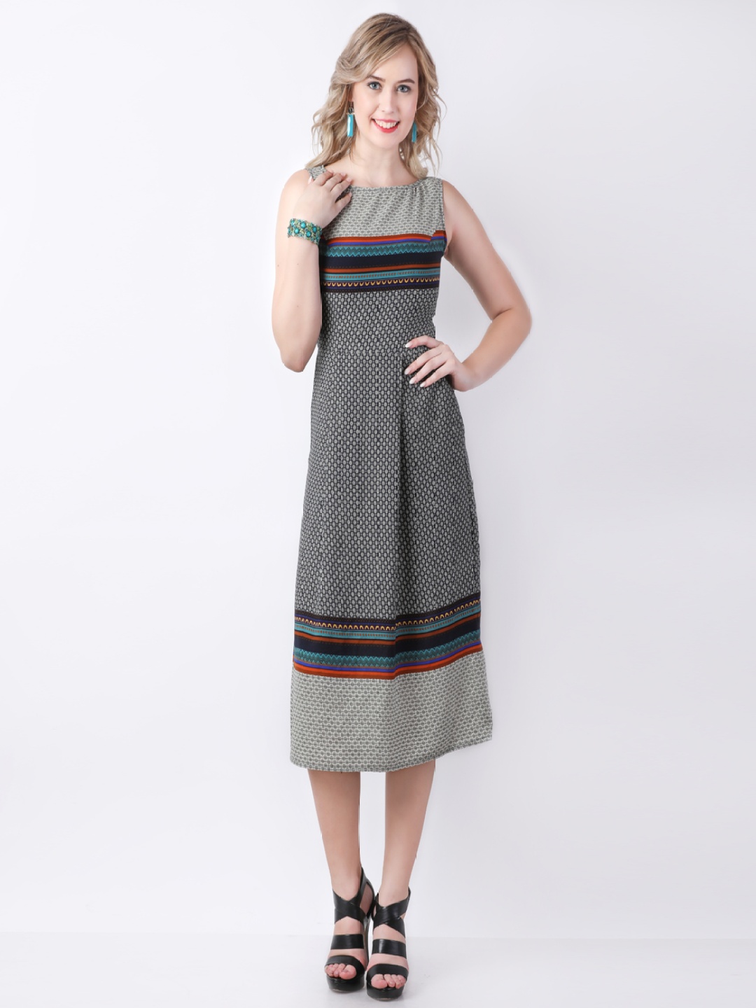

DELIS Women Printed Georgette Fit & Flare Midi Dress, Navy blue