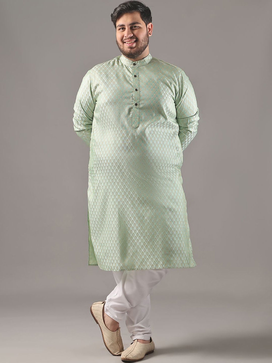 

SOJANYA PLUS Plus Size Men Ethnic Motifs Woven Design Straight Kurta With Pyjamas, Green