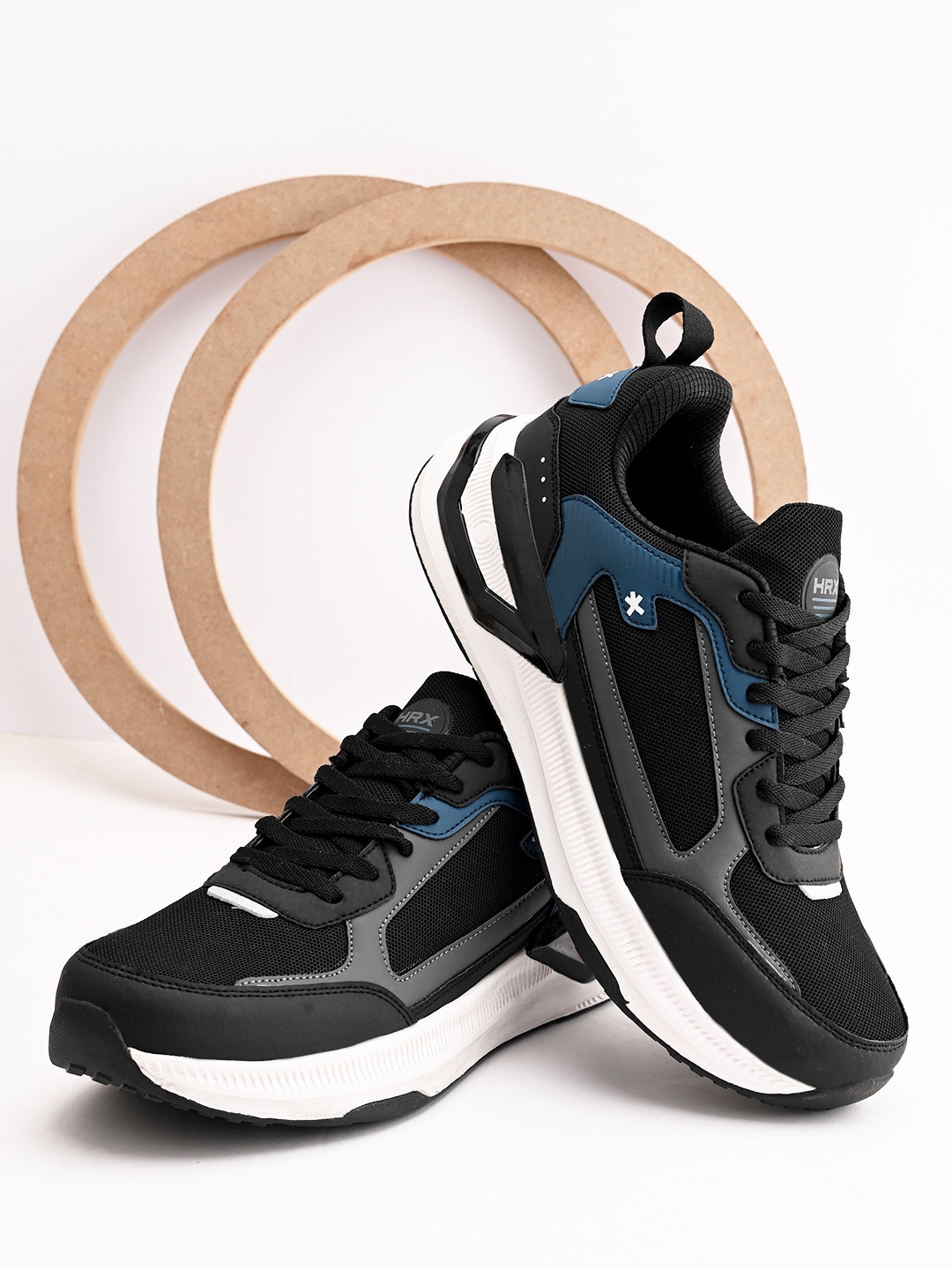 

HRX by Hrithik Roshan Men Running Non-Marking Shoes, Black