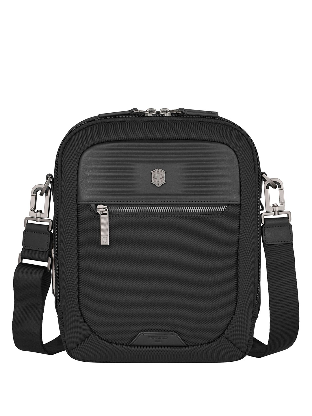 

Victorinox Unisex Solid Messenger Bag, Black