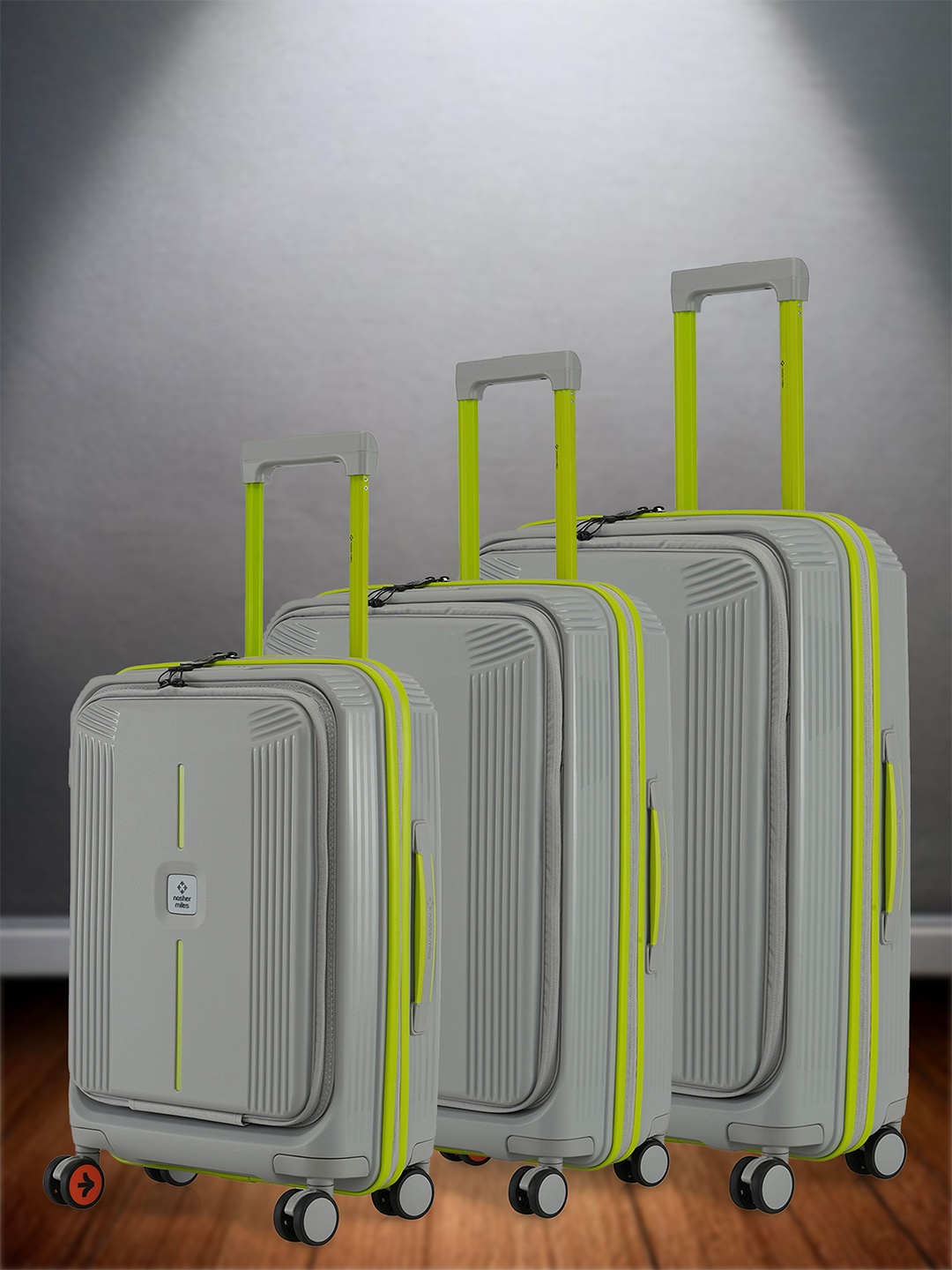 

Nasher Miles Alexandria Polypropylene Set of 3 S/M/L Grey Green Trolley Bags (55-65-75 cm)