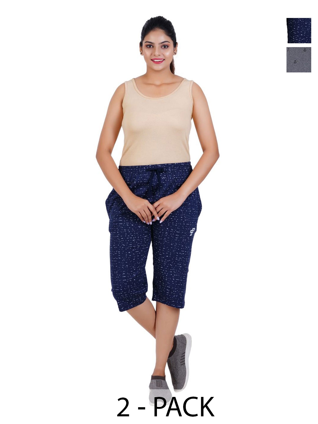 

FEEL TRACK Women Printed Capris, Navy blue