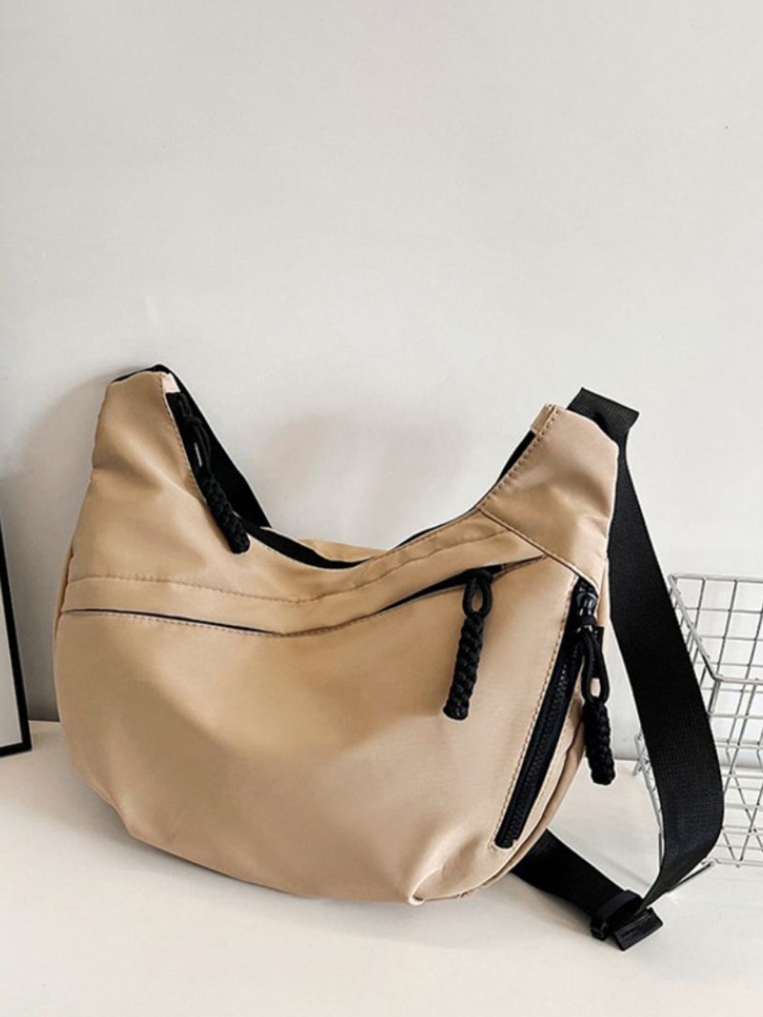 

StyleCast Women Solid Structured Shoulder Bag, Beige